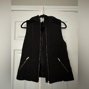 Love Tree Black Hooded Vest